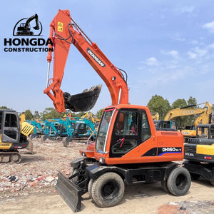 Prix bas utilisé Doosan Dh150w-7 roue mobile Type Doosan Dh150 chargeuse sur pneus mini pelle - Product Image 1