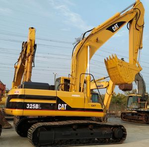 Excavadora mediana de <span class=keywords><strong>25</strong></span> toneladas usada original de Japón para maquinaria de construcción sobre orugas Cat 325B con engranaje y bomba de motor Cummins en stock - Product Image 2