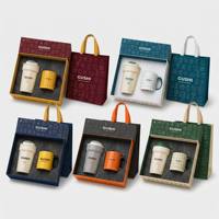 Ensemble cadeau d'entreprise personnalisé avec logo, mug à café en céramique et gobelet isotherme en acier inoxydable avec sac