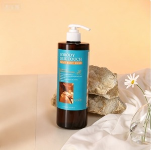 Gel Douche Hydratant Silk Touch Grande Taille Marque Blanche K-Beauty pour Peaux Sèches – Fixation de l'Hydratation 1000ml – Export - Product Image 5