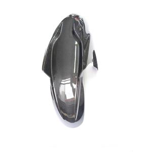 Piezas de motocicleta de fibra de carbono de calidad, guardabarros delantero de carbono brillante para BMW K1200R Sport K1200S / <span class=keywords><strong>K1300S</strong></span> - Product Image 1