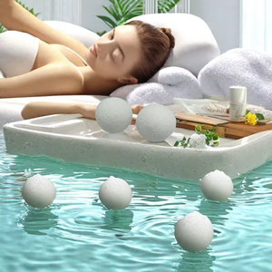 Boule <span class=keywords><strong>d</strong></span>'éponge lavable absorbant l'huile et éliminant la saleté pour piscines - Product Image 4