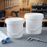 Seau en plastique circulaire personnalisé ZEDA à livraison rapide, taille 5L 10L 15L 20L, avec couvercle en polypropylène