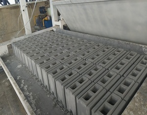 Machine à blocs de gypse automatique hydraulique bloc de briques en béton hourdis pavage solide faisant la machine avec la norme européenne CE - Product Image 5