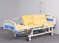 Lit médical multifonctionnel manuel de luxe par un fabricant chinois, 5 fonctions avec commode pour les soins à domicile des personnes âgées