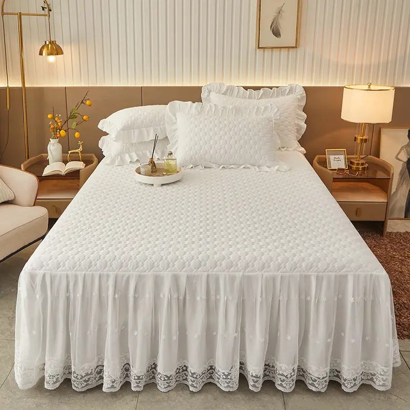 Hot sale Fashion Home Embroidery Lace Cover red luxury Soft Bedding Sets skirts Bed sheet