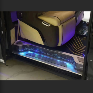 Accessori di Lusso per Van: Pedale di Benvenuto Illuminato per <span class=keywords><strong>Mercedes</strong></span> <span class=keywords><strong>Classe</strong></span> <span class=keywords><strong>V</strong></span> <span class=keywords><strong>Vito</strong></span> W447 V300 - Product Image 3