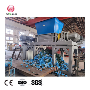 Boîtiers en plastique de <span class=keywords><strong>réfrigérateur</strong></span> REGULUS certifiés CE, tambours bleus de PE de pp déchiquetant la machine de défibreur de double axe - Product Image 6