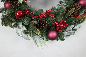 Popular Customized 30inch Outdoor Hanging Red Bow Decorated <b>Christmas</b> <b>Wreath</b> Artificial <b>Wreath</b> - Product Image 4