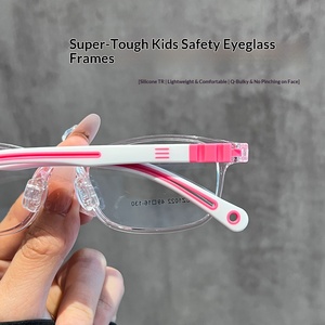 Montatura per <span class=keywords><strong>Occhiali</strong></span> <span class=keywords><strong>da</strong></span> <span class=keywords><strong>Vista</strong></span> Ultra-leggera TR per Studenti e Bambini CZ1022, Stile Punk Quadrato per Ragazzi e Ragazze, Lenti AC, Nasello in Silicone Morbido - Product Image 3