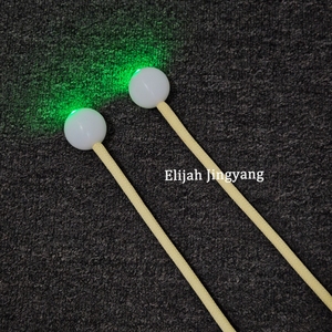 Équipement de danse du feu accessoires de Performance du feu flux artiste filature Poi lueur LED bouton statique Poi 5*5 grand singe poing feu Poi - Product Image 4