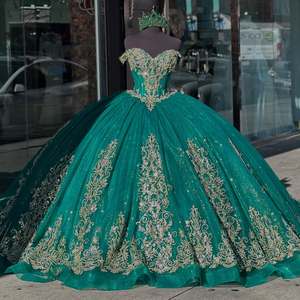 Mumuleo Vestidos de Quinceañera Verde Esmeralda con Escote Corazón Estilo Baile Brillantes para Fiesta de 15 Años - Product Image 3