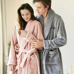 China Factory Polyester Flannel Fleece NightWear Super Soft Solid Adult Hotel Luxury Women Bathrobe