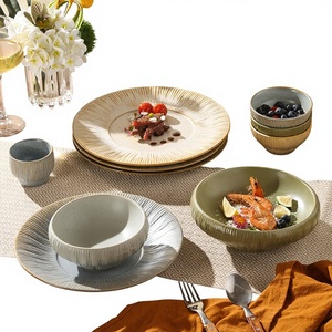 <span class=keywords><strong>Plato</strong></span> <span class=keywords><strong>Hondo</strong></span> <span class=keywords><strong>de</strong></span> Estilo Retro, <span class=keywords><strong>de</strong></span> Lujo Ligero, Hecho a Mano en Horno, con Patrón Sólido, para Uso Doméstico, Práctico, para Arroz, Sopa o Fideos - Product Image 1