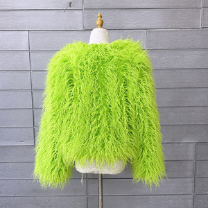 Wholesale Female Faux Fur <strong>Coats</strong> Solid Color Women <strong>Beach</strong> Wool Furry Fur <strong>Coat</strong> - Product Image 3