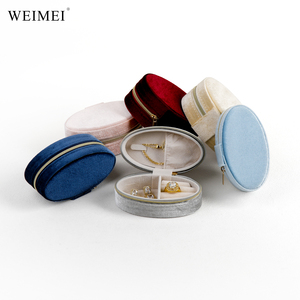 Boîte à bijoux ovale en velours WEIMEI, portable, avec logo personnalisé, boîte à bijoux de couleur pour boucles d'oreilles, colliers, rangement de bijoux pratique pour les voyages - Product Image 5