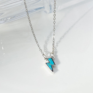 Collier pendentif éclair vintage pour femmes, style punk, collier à breloques turquoise, bijoux bohèmes simples - Product Image 2