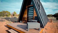 Skyacross CX2614 Maisonnette Triangulaire de Luxe Portable, Cabane Préfabriquée en A-Frame, Villa Compacte pour Hôtel de Vacances