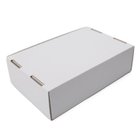 Boîtes d'emballage en carton ondulé écologique pour chaussures et vêtements, logo personnalisé, pelliculage mat, fermeture magnétique, recyclables, empilables, pour chaussettes/ Fourrure