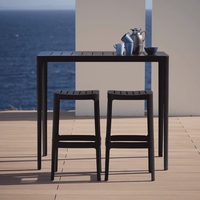 Nouvel ensemble de table et de chaises hautes d'extérieur, mobilier de bar pour hôtel, bar de bord de piscine, tabourets de bar pour patio