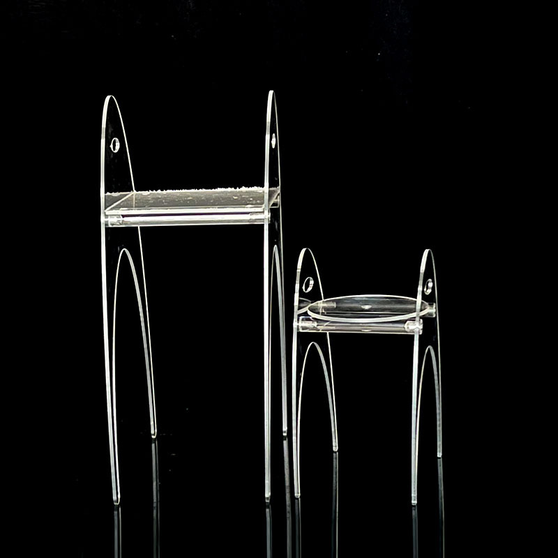 Cake stand