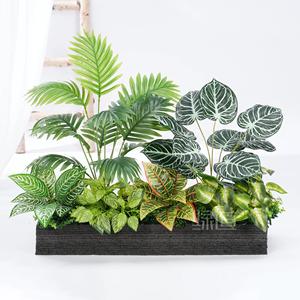 Venta al por mayor a granel de rosas blancas de seda individuales de diseño floral flores artificiales de tacto real para la boda y la decoración de Navidad - Product Image 4