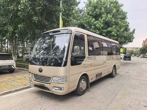La norme d'émission nationale VI a conduit à l'annonce d'une version diesel à 19 places du véhicule utilitaire Yutong T7. - Product Image 1