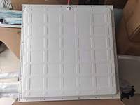 Garantie de 3 ans, panneau lumineux LED moderne à rétroéclairage plat haute luminosité 36W 300x300/600x600/300x1200mm pour usage professionnel