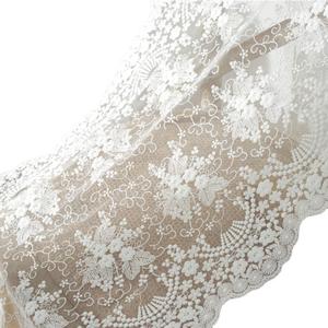 Mới Đến Pháp Phong Cách 3D Thêu Hoa Bàn Đám Cưới Á Hậu Trắng Ren Bảng Á Hậu - Product Image 5