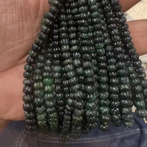 สร้อยคอพลอยมรกตธรรมชาติสีเขียว ดีไซน์ใหม่ ขนาด 3 มม. น้ำหนัก 5 กะรัต แบบเม็ด ขายส่งราคาถูก ร้อยเป็นสาย ซูนิตา - Product Image 1