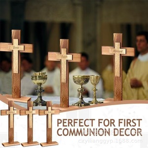 Croix en bois 3D, décoration de table, ornement de bénédiction, design traditionnel pour baptême et usage religieux - Product Image 5