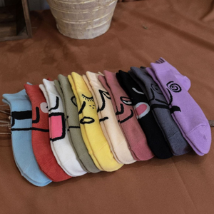 Chaussettes d'été en coton tricoté respirantes et amusantes à motifs émotionnels pour femmes, collection 2026 – Vente en gros - Product Image 4