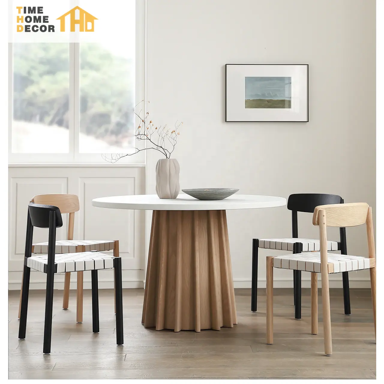 北欧の家具セメントトップダイニングルームテーブル高級木製ミルウッドパインコンクリートメサラウンドダイニングテーブルセット6椅子
