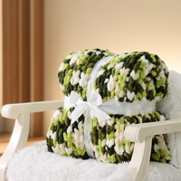 Couverture cadeau tricotée au crochet en fil chenille 100% acrylique teint, vert doux, chaude et super confortable pour la maison, le lit, le canapé