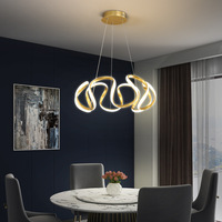 Luminaire suspendu décoratif de style nordique moderne en forme de fleur, pour salle à manger, salon, café