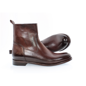 Botines cómodos de cuero elástico de la marca Ella F Tendencia de moda de 4 estaciones en color más oscuro Hecho en Italia - Product Image 1