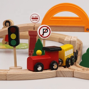 78pcs Treno di Legno Set Per Bambini Per Bambini Divertente Road Crossing Pista 3D Set FAI DA TE Giocattoli Di Legno Per Bambini Stimolazione Giocattoli Auto - Product Image 3
