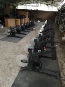 <span class=keywords><strong>Bicicleta</strong></span> de <span class=keywords><strong>spinning</strong></span> para cardio interior profesional <span class=keywords><strong>con</strong></span> <span class=keywords><strong>pantalla</strong></span> gimnasio comercial <span class=keywords><strong>bicicleta</strong></span> de cardio magnética <span class=keywords><strong>con</strong></span> calidad asegurada - Product Image 5