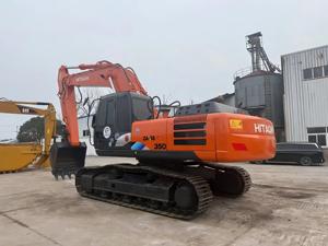 Excavatrice sur chenilles Hitachi ZX350 de couleur orange, équipement de construction robuste - Product Image 1