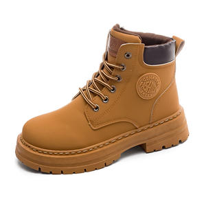 <span class=keywords><strong>Scarpe</strong></span> da moto con <span class=keywords><strong>suola</strong></span> spessa in stile britannico e grandi stivali gialli versatili per l'estate e l'autunno con punta chiusa traspirante - Product Image 1