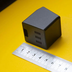 Station météo intelligente portable Wi-Fi compacte en gros avec affichage de la température, de l'humidité, de l'heure et réveil, idéale pour la décoration de bureau - Product Image 3