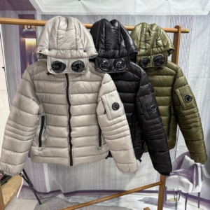 Veste d'hiver pour homme à capuche, couleur unie, imperméable, en polyester, décontractée, avec fermeture éclair, coupe régulière, épaisse et isolée - Product Image 6