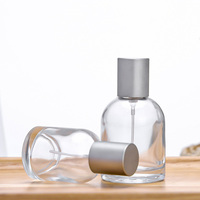 Bouteille de parfum en verre vide de conception de haute qualité de luxe avec atomiseur de pulvérisation expédition rapide