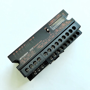 Module d'entrée analogique Mitsubishi Q Series AJ65SBT-64AD, 64 entrées/sorties, interface CompoBus S - Product Image 2
