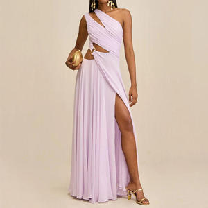 Vestido Maxi de Lujo Personalizado OEM para Banquete, Asimétrico de un Hombro, con Cintura Fruncida, Abertura y Anillo Metálico para Mujer - Product Image 3