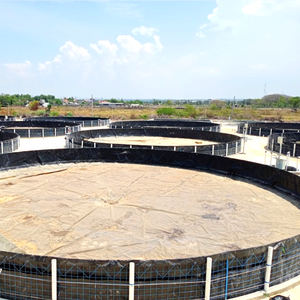 Revêtement en panneaux modulaires préfabriqués en HDPE pour système de bassin d'élevage de poissons circulaire - Product Image 5