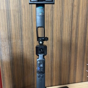 Mini Trípode para Selfies <span class=keywords><strong>con</strong></span> <span class=keywords><strong>Control</strong></span> <span class=keywords><strong>Remoto</strong></span> de 360 Grados, Android, C17, Seguimiento Inteligente por IA, Antivibración, Soporte para Teléfono <span class=keywords><strong>con</strong></span> Cámara - Product Image 3