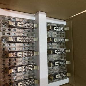 Relés de Seguridad Originales G7SA 2A2B 24VDC Forma A B C Unipolar y Bipolar para Sistemas de Control de Seguridad - Product Image 1