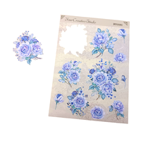 Étiquettes autocollantes personnalisées en PVC/PET imperméables, motif floral décoratif, logo rose bleue vintage sur mesure pour ordinateur portable et réfrigérateur