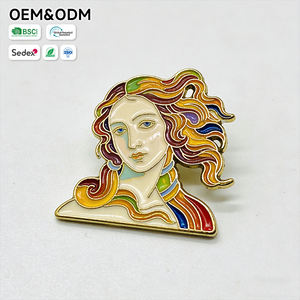 Badge Souvenir Personnalisé Fleur-de-lis Française en Alliage de Zinc Émaillé, Épingle OEM ODM, Accessoire de Luxe pour Cadeaux de Voyage, Badge Emblème Dégradé - Product Image 5